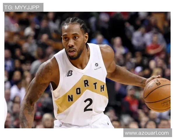 保罗乔治引领NBA新风潮挑战极限展现超级球星风采 保罗乔治引领NBA新风潮挑战极限展现超级球星风采